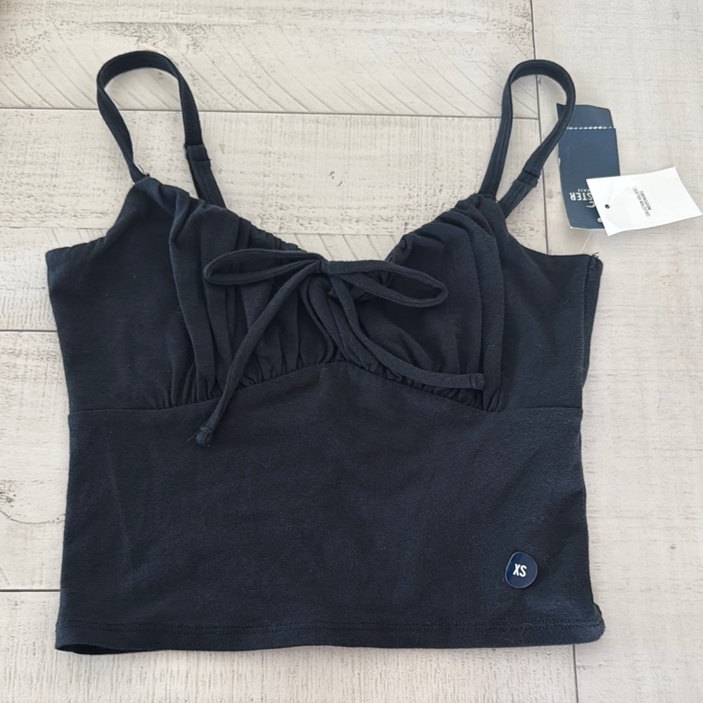 New Hollister Black Cropped Tank Top with Adjustable Straps, Size XS